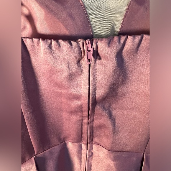 Speechless Mauve Fit & Flare Party Dress – Plunge Mesh Neckline, Size 1, NWT - Picture 3 of 7